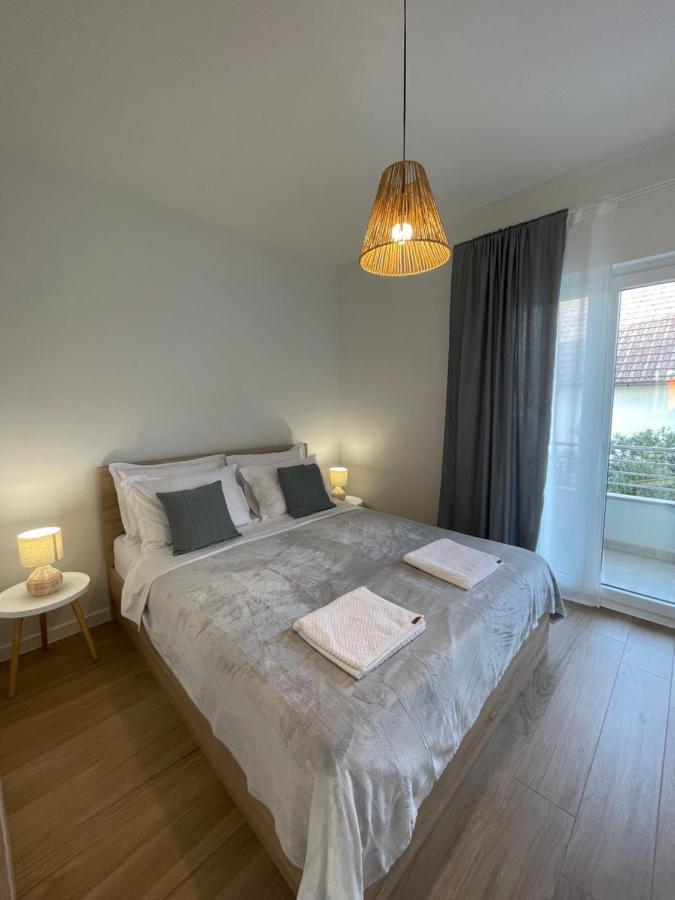 Lux Apartments Vodice Eksteriør bilde