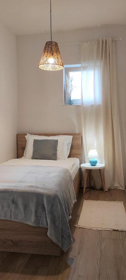 Lux Apartments Vodice Eksteriør bilde