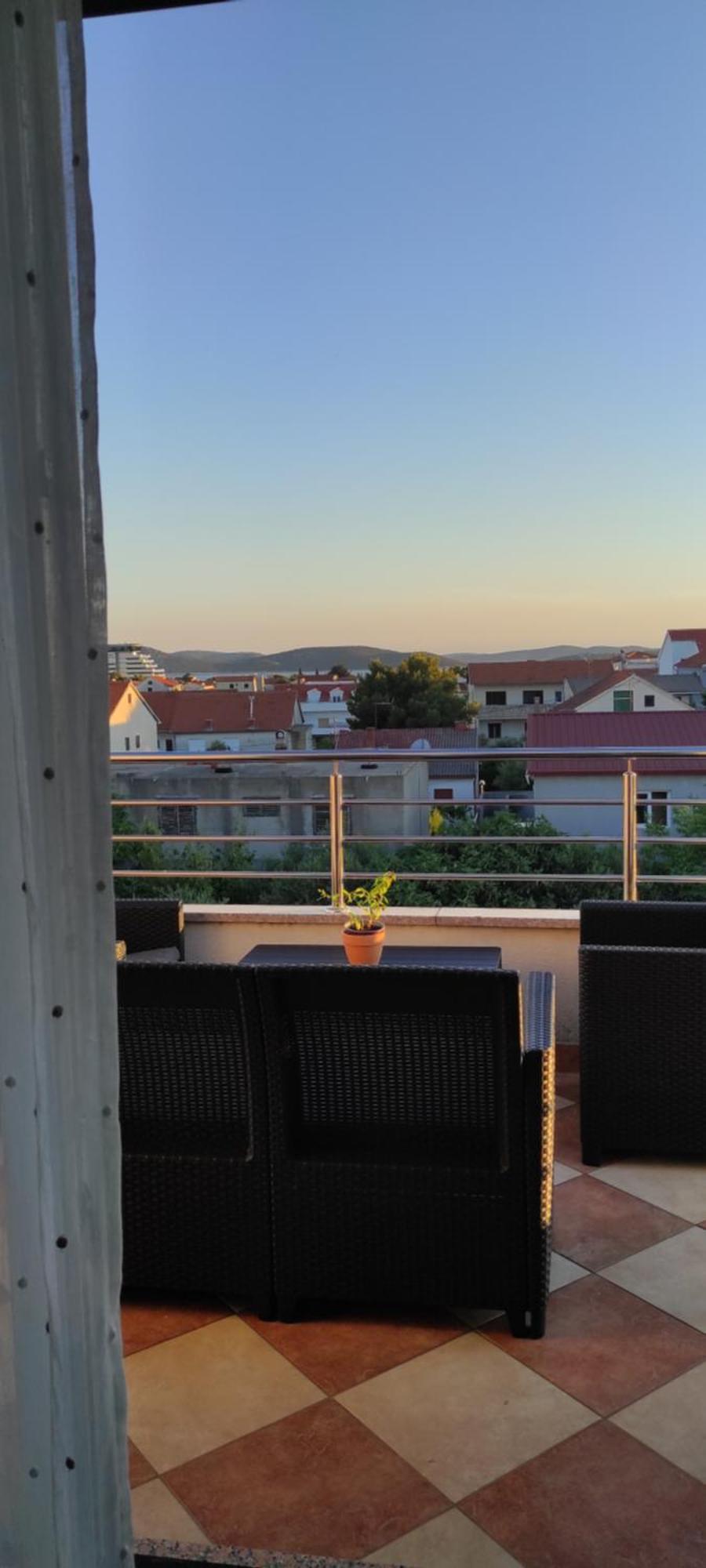 Lux Apartments Vodice Eksteriør bilde